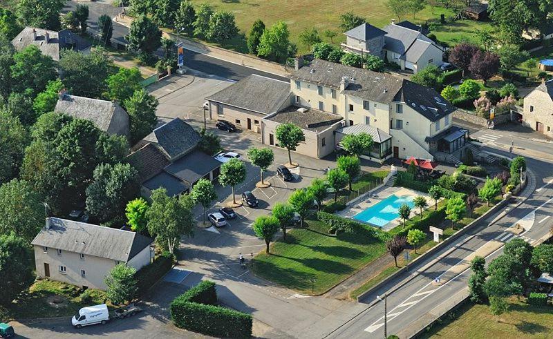 La Route D'Argent Hotel Bozouls Exterior photo